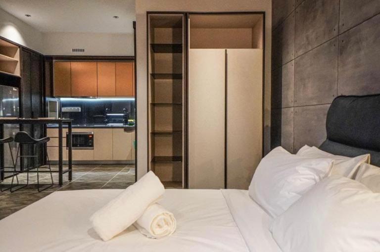 Scarletz Suites Klcc By Gc Luxury Suites クアラルンプール エクステリア 写真