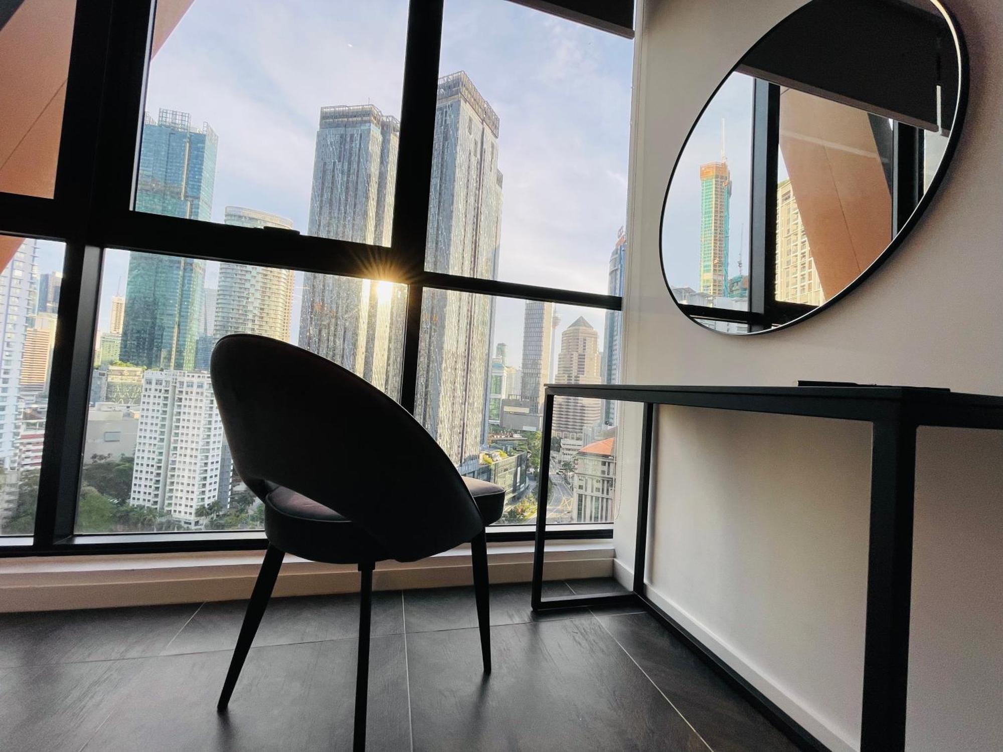 Scarletz Suites Klcc By Gc Luxury Suites クアラルンプール エクステリア 写真