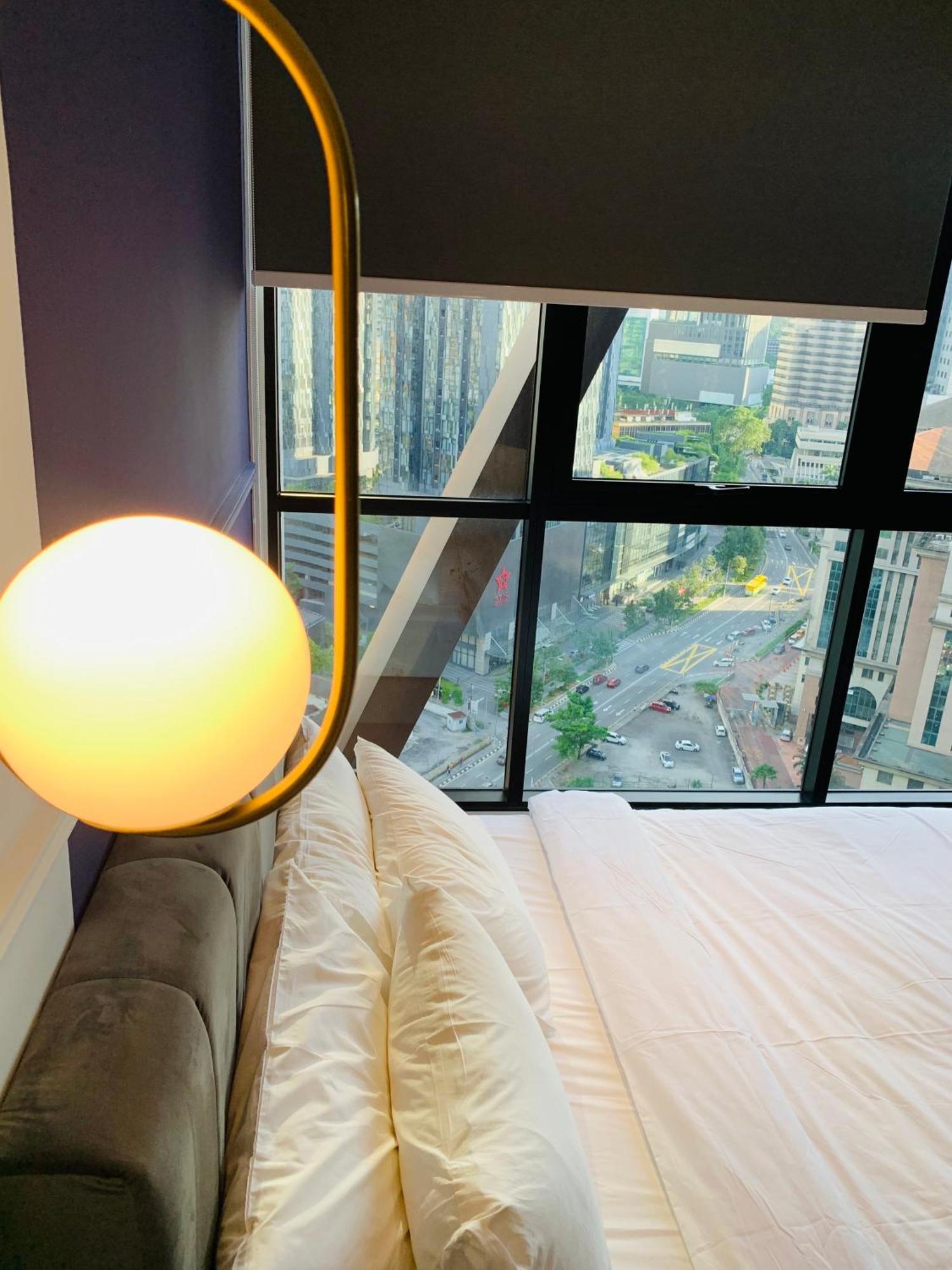 Scarletz Suites Klcc By Gc Luxury Suites クアラルンプール エクステリア 写真